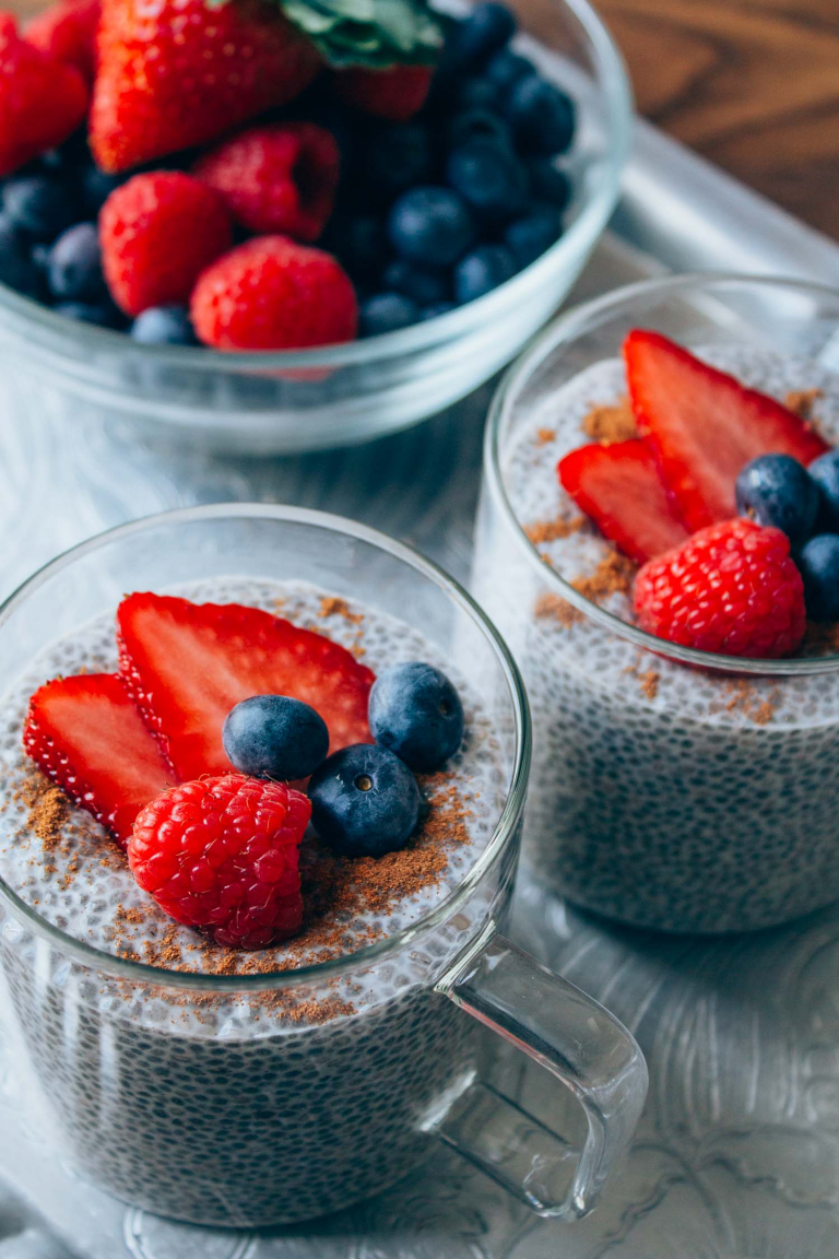Berry Vanilla Chia Seed Pudding Recipe VEEG