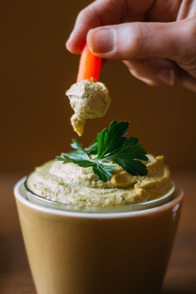 Parsley & Thyme Cashew Cream Cheese Recipe VEEG