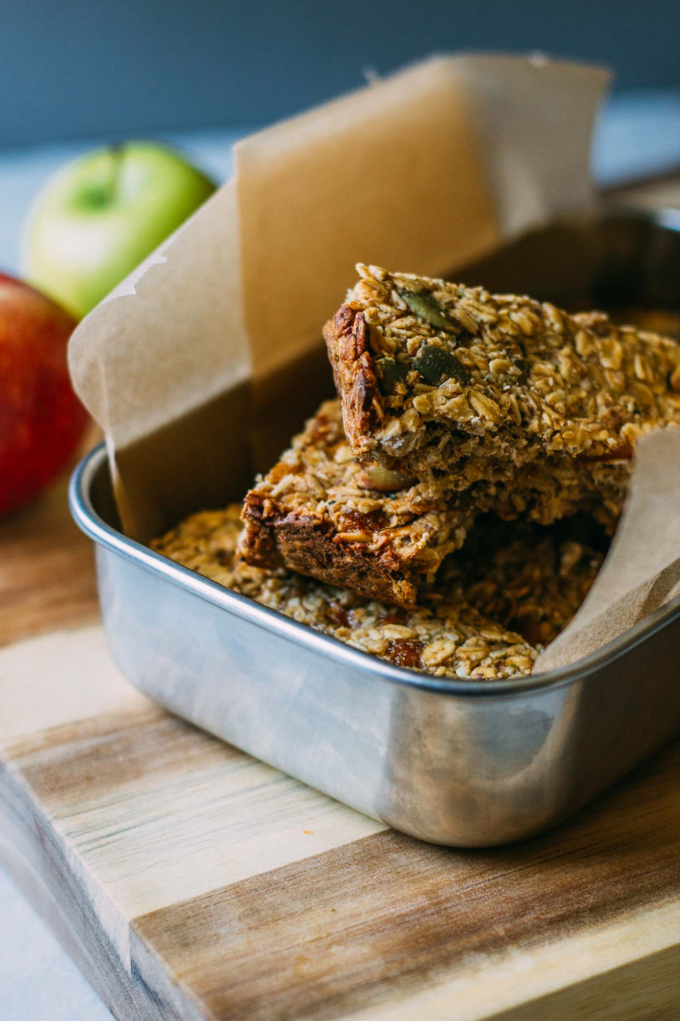 Tahini Mango Granola Bars Recipe VEEG