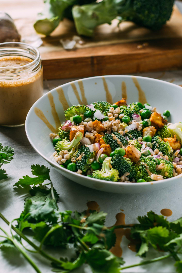 Peanutty Broccoli Buckwheat Bowl Recipe VEEG